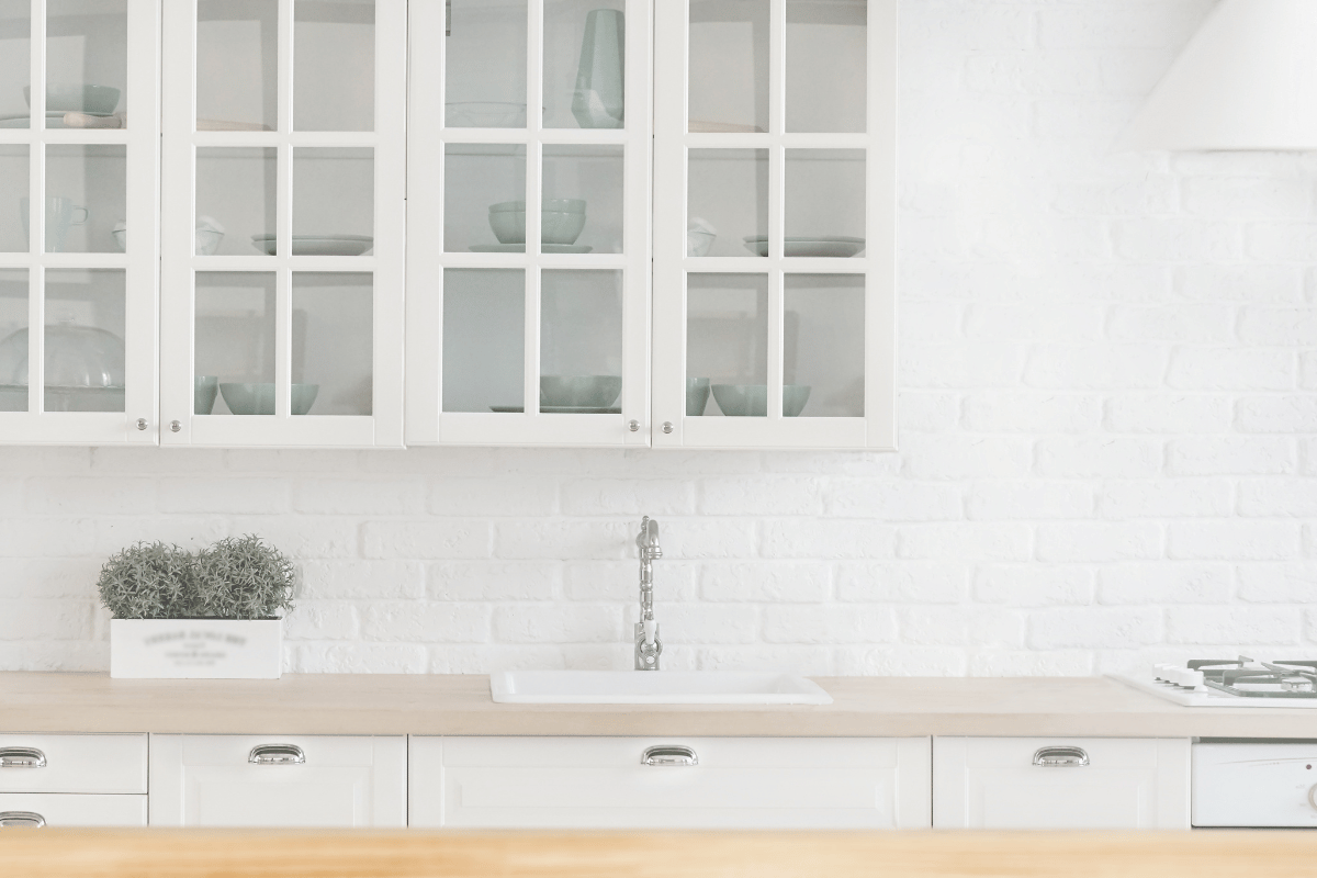 Glass Cabinet Doors As an Open Cabinet Shelving Alternative