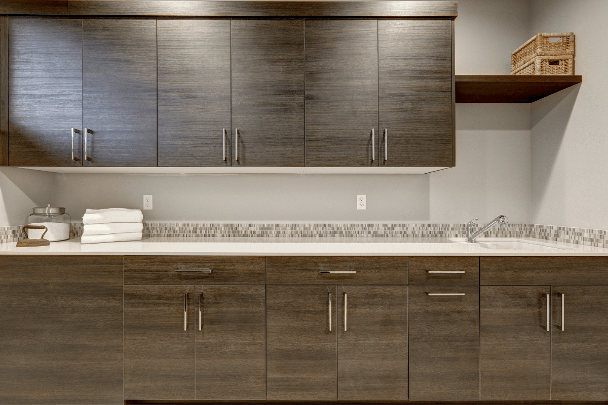 Slab Cabinet Door Basics and Pros and Cons