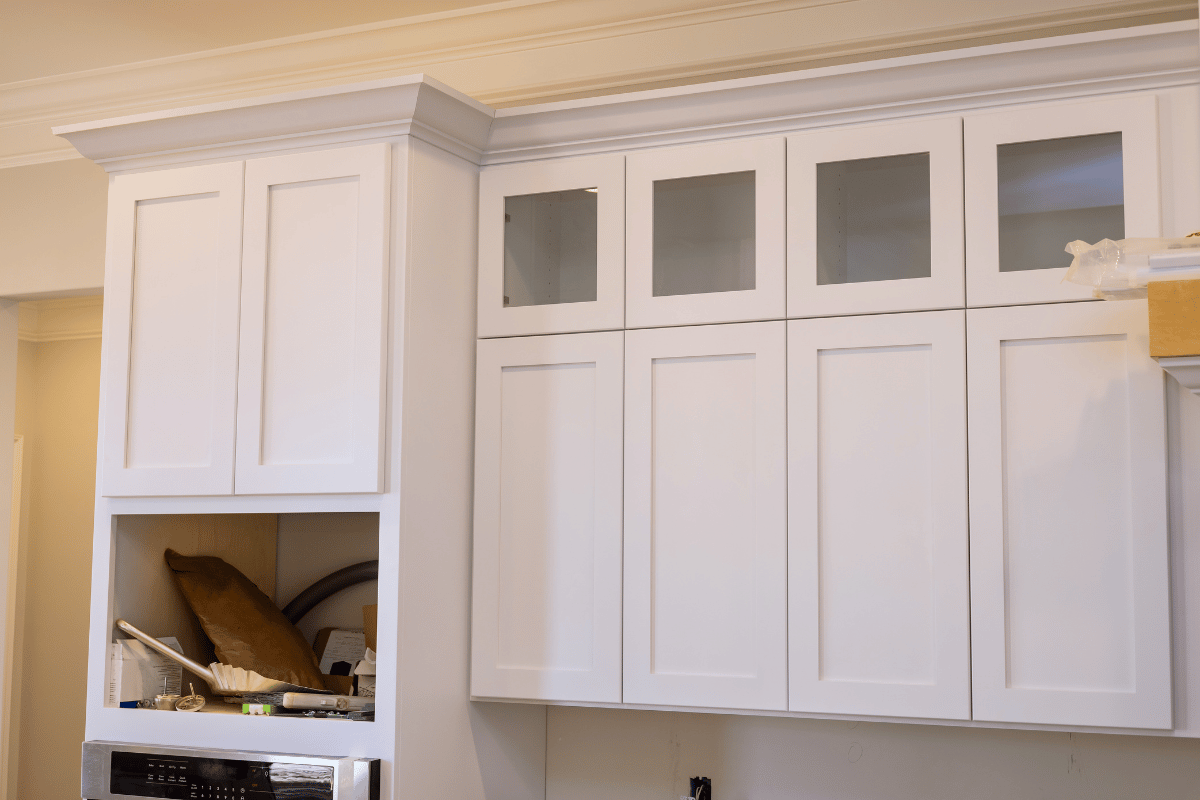 What Are the Benefits of Cabinet Door Refacing?
