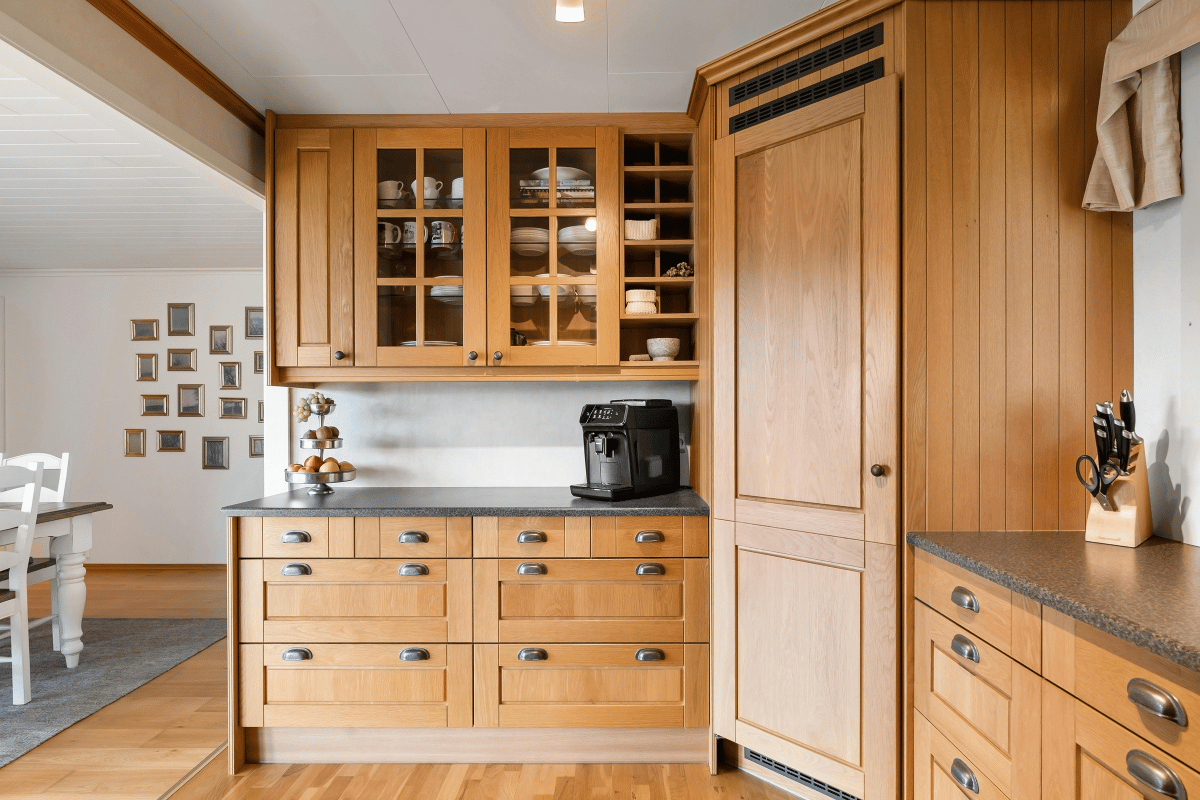 Which Are The Best Woods for Cabinets